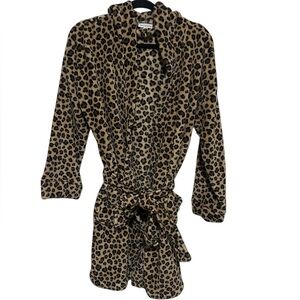 Vera Bradley Leopard Print Robe